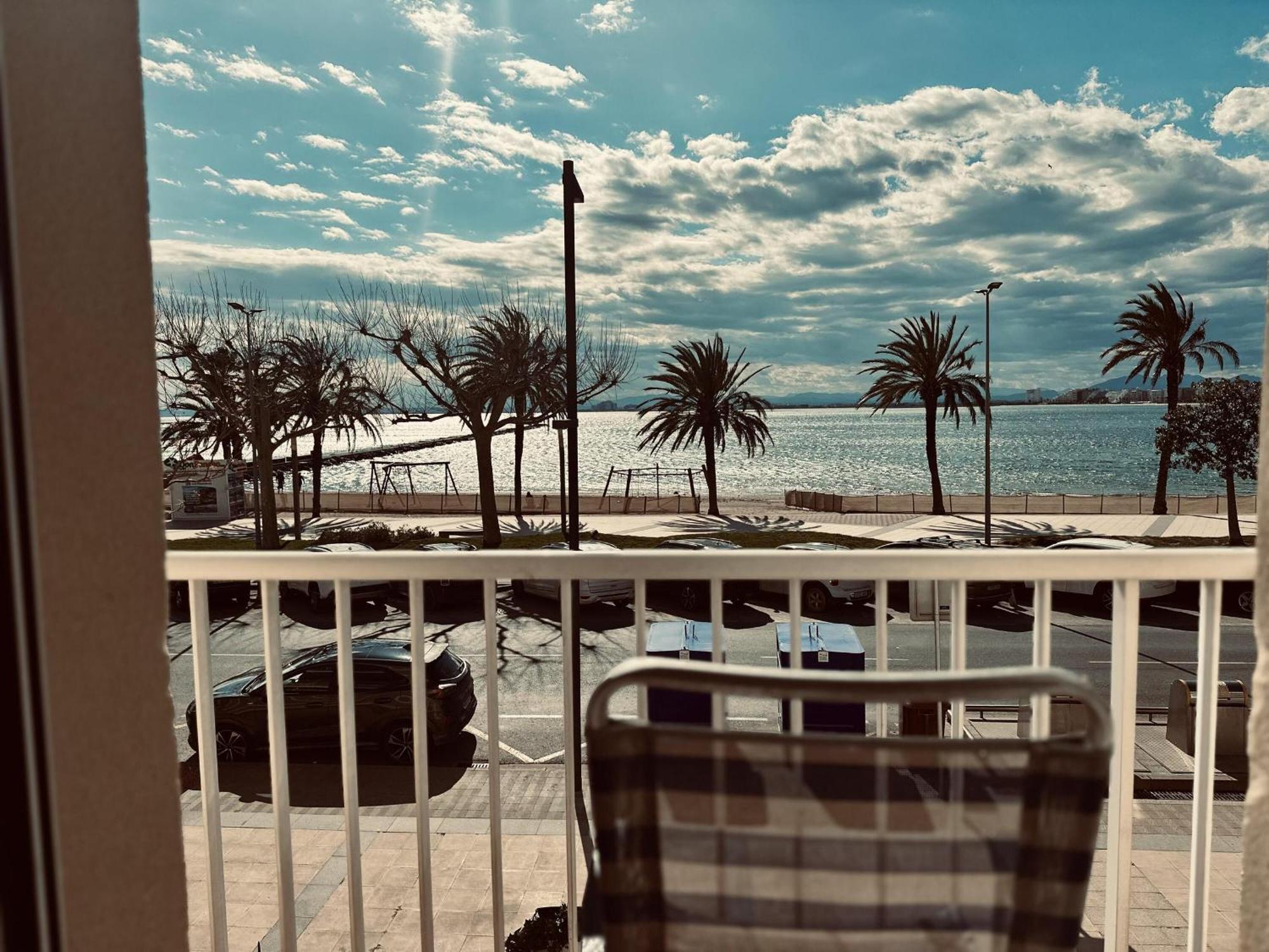 3390 Maritim B 1-a. A Primera Linea De Mar, En Corazon Mismo De A Tocar De La Playa - Es-258-147 Apartment